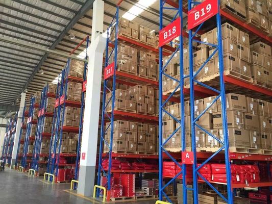 Depolama ekipmanları için çelik ağır görevli depo rafları Montaj yapısı
