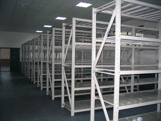 Endüstriyel Orta Görevli Depolama Rack Tozla Kaplı Uzun Uzaylı Racking Sistemi