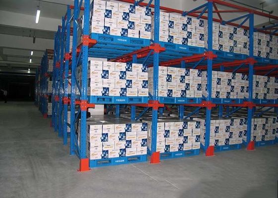 Pallet Racking'te Ağır Görevli Sürücü 1000-4000kg/Seviye Endüstriyel Çelik Racks