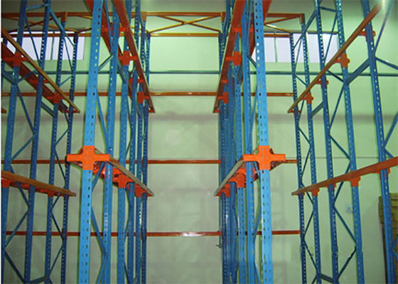 Custom Q345 Pallet Racking, Heavy Duty Warehouse Racks Üreticileri İçin Çelik Sürücü