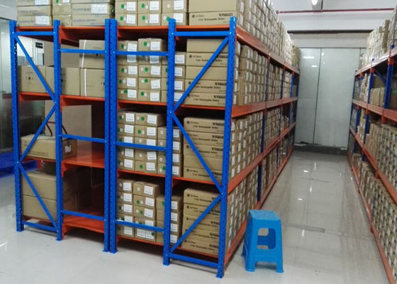Çeşitli katmanlı depo depolama raf sistemleri 100kg/katman-120kg/katman