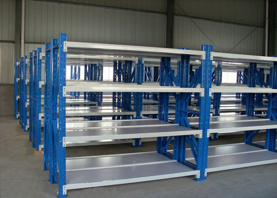 Depo Hafif Görevli Depolama Rağı 100kg-120kg/katman Endüstriyel Çukurlu Köşeli Rack
