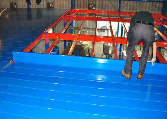 Çelik Q235 Endüstriyel Depolama Çelik Plakalı Mezzanine Zeminleri 500kg/M2