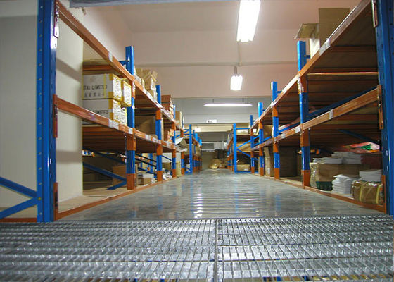 Çok Katlı Endüstriyel Depolama Büyük Alan Depolamaları İçin Mezanin Racking Zeminleri