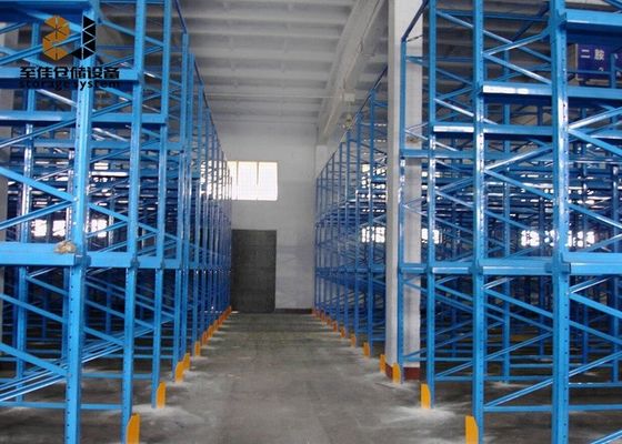 Palet raflarında güvenli sürüş / Ağır Görevli Depo rafları