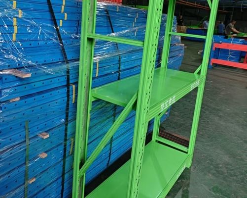 Sütunlar Delik Hafif Görev Depolama rafı kelebek deliği tasarımı ve 30 dakika yanıt süresi ile